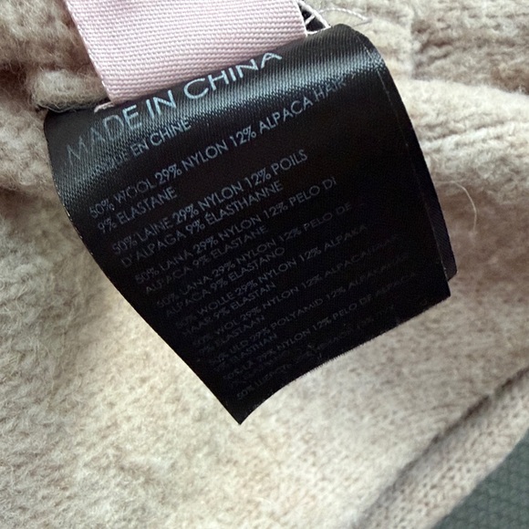 CLUB MONACO Crew Neck Sweater size XS - Picture 15 of 16